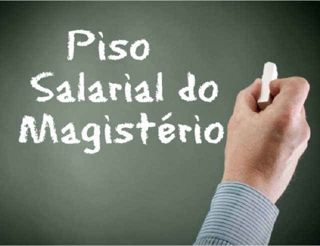 Piso Salarial dos Professores 2017 deverá ser votado na segunda-feira (27)